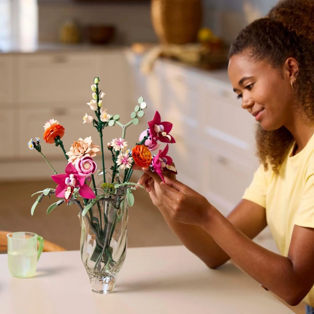 ■最終特価■送料無料■美品■BLOSSOM■FLERE SL RC■166cm■ Lego Botanical Collection 10342 - Lindo Buquê de Flores Rosas